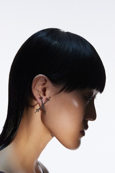 Alphabet Earring - © D'heygere