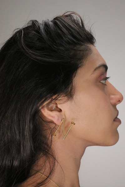 Alphabet Earring - © D'heygere