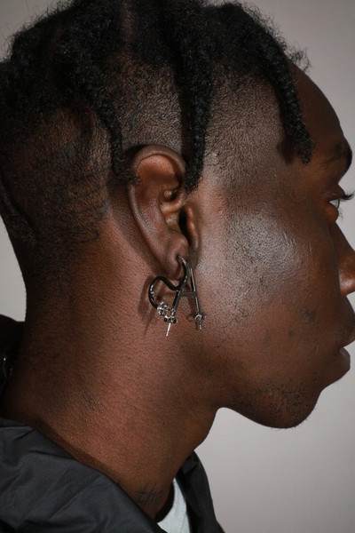 Alphabet Earring - © D'heygere