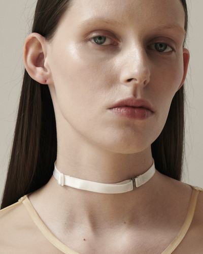 Bra Strap Choker - © D'heygere