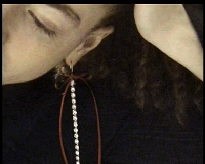 Christmas Earring - © D'heygere