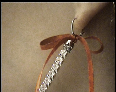 Christmas Earring - © D'heygere