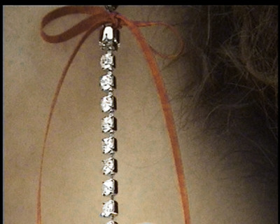 Christmas Earring - © D'heygere