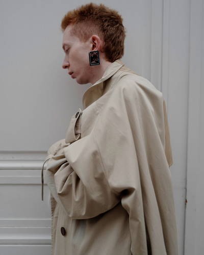 Frame Earring - © D'heygere