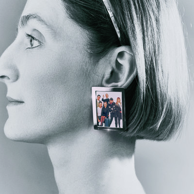 Frame Earring - © D'heygere