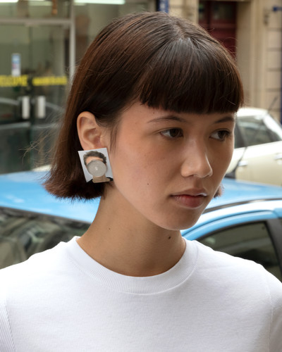 Magnetic Earrings - © D'heygere