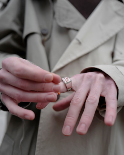 Match Striker Signet Ring - © D'heygere