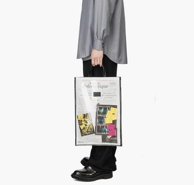 Newspaper Bag - © D'heygere