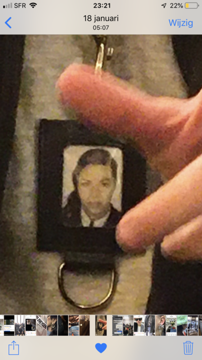Photo Holder - © D'heygere