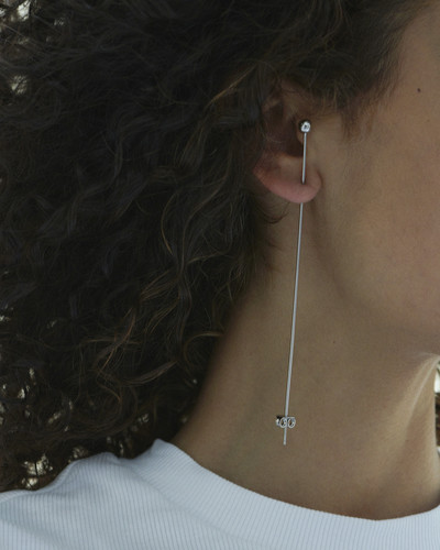 Piercing Pin - © D'heygere