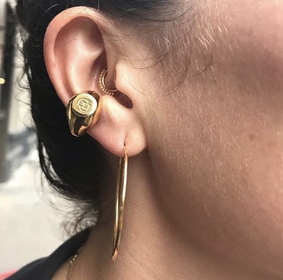 Signet Ear Cuff - © D'heygere