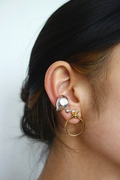 Signet Ear Cuff - © D'heygere
