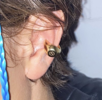 Signet Ear Cuff - © D'heygere