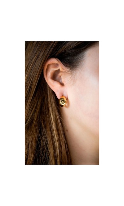 Signet Hoops - © D'heygere