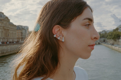 Solitaire Ear Wrap - © D'heygere
