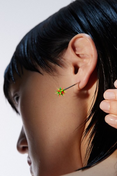 Spike Pin - © D'heygere