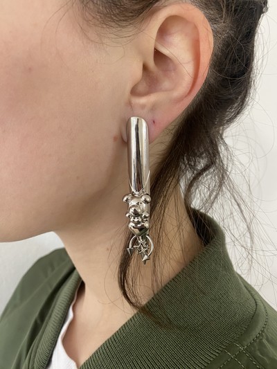 Stiletto Nail Earrings - © D'heygere