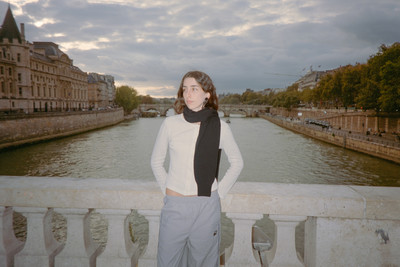 Sweater Sleeve - © D'heygere