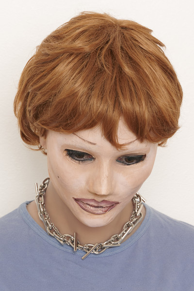 T-bar Necklace - © D'heygere