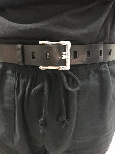 Triple Tongue Belt - © D'heygere