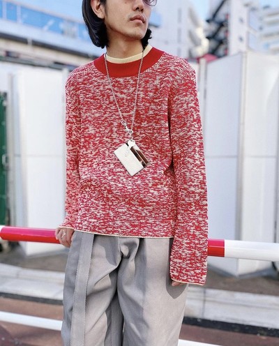 Vice Versa Card Holder - © D'heygere