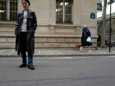 Vintage Lighter Earrings - © D'heygere