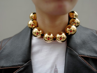 XL Ball Necklace - © D'heygere