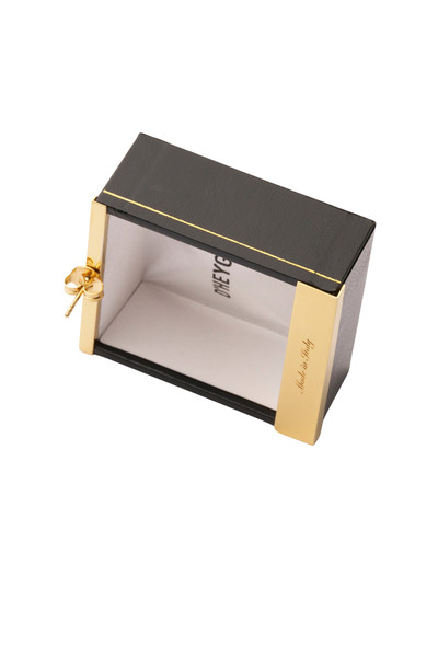 Earring Box Earring - © D'heygere